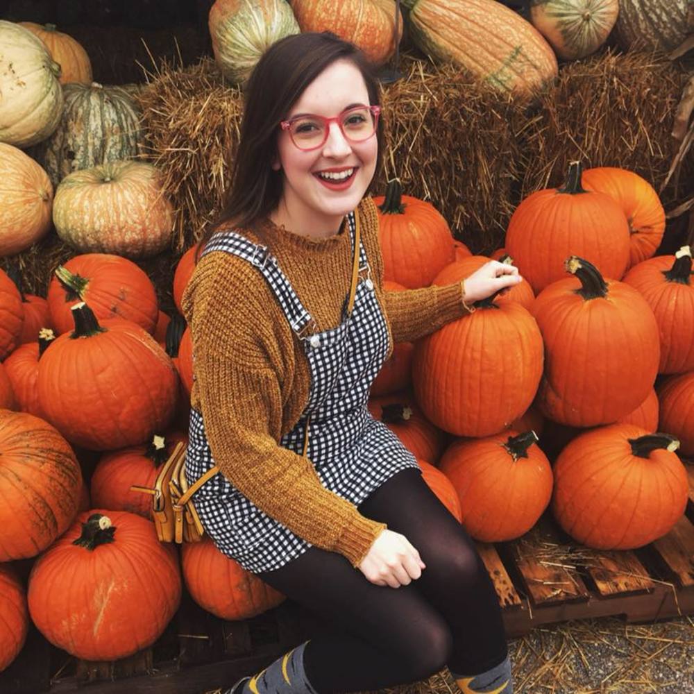 Meet your Posher, Emily